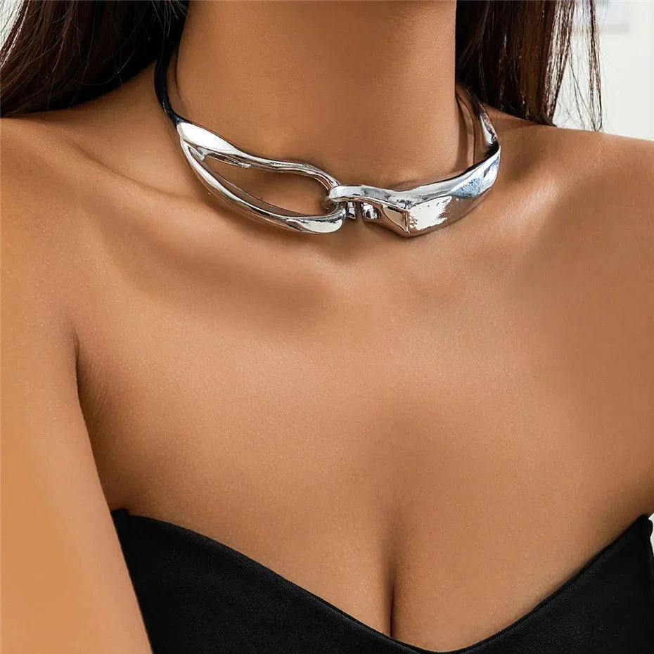 Colar Choker Exagerado