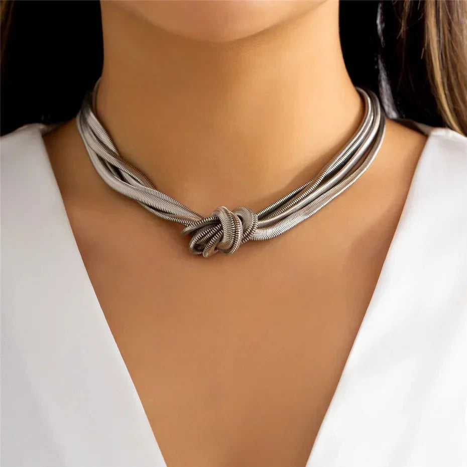 Colar Choker Luxo 3 Fios